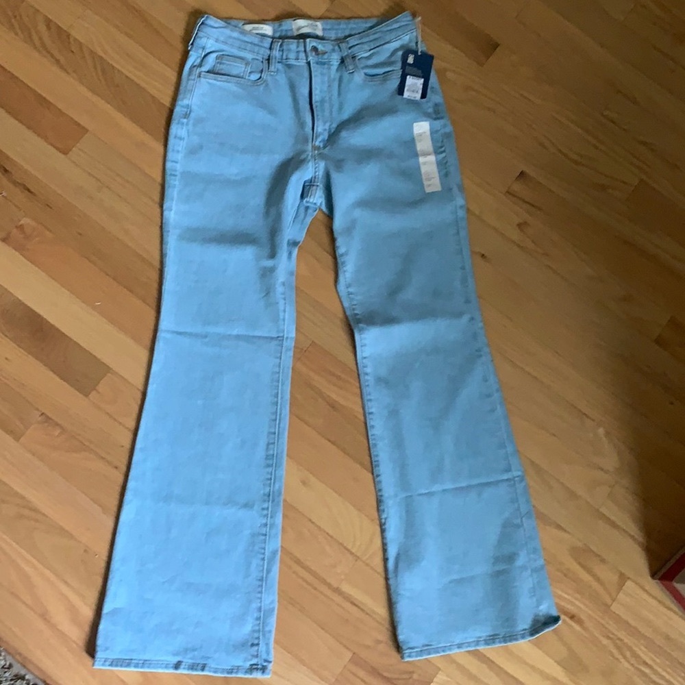 Universal Thread Flare Jeans